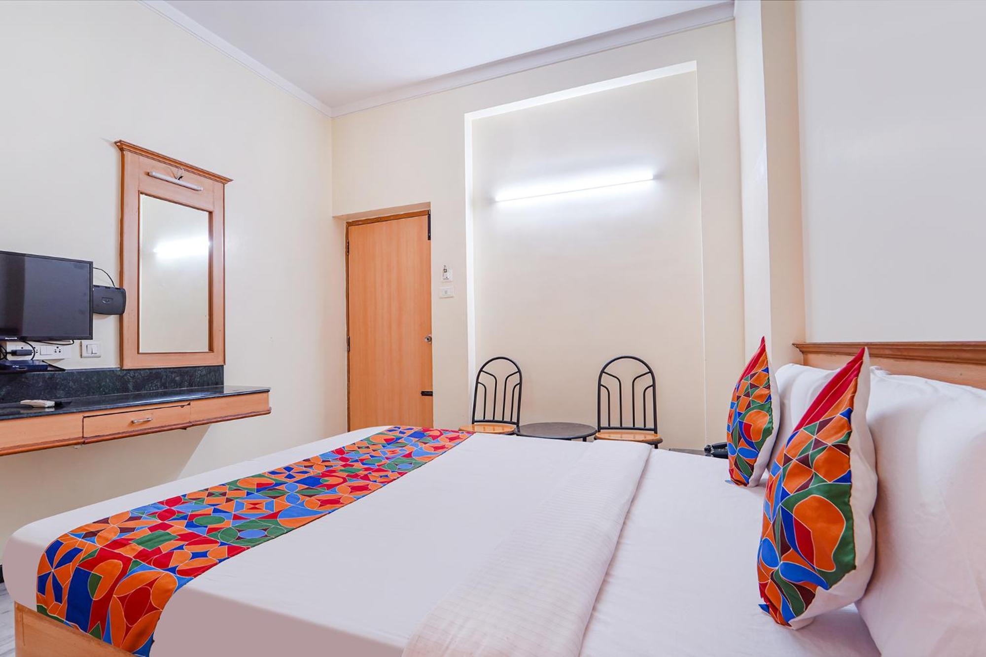 Fabhotel Ess Paradise - Nr Bus Stand Kojambuttúr Kültér fotó