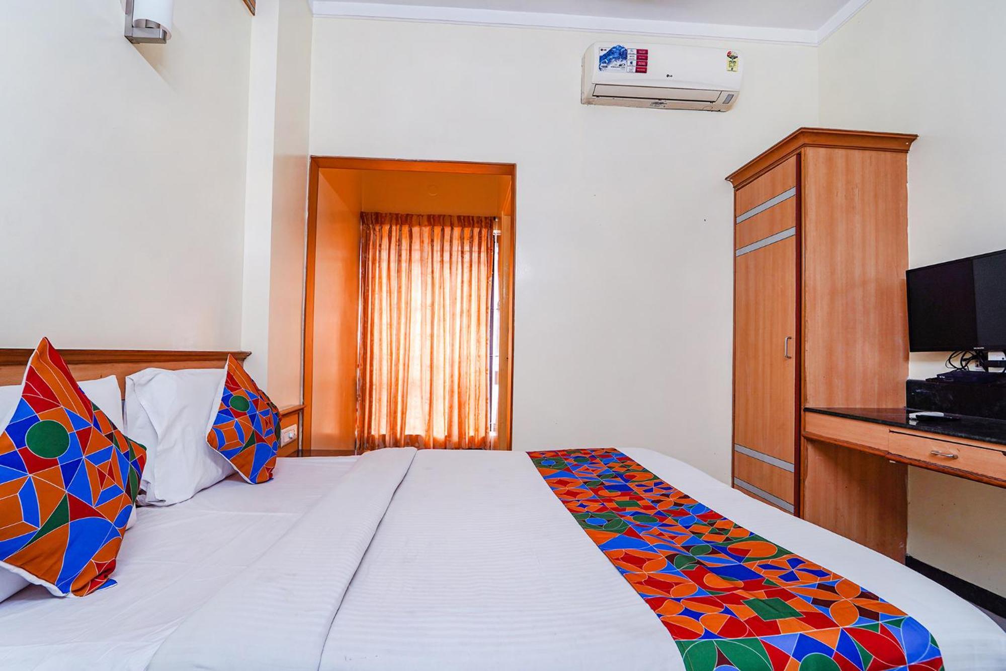 Fabhotel Ess Paradise - Nr Bus Stand Kojambuttúr Kültér fotó